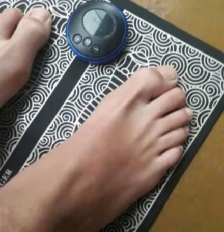 nooro Foot Massager